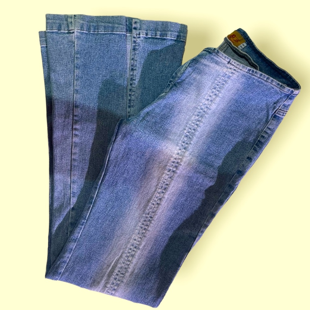 Vintage, Retro bell bottom Jeans size 11